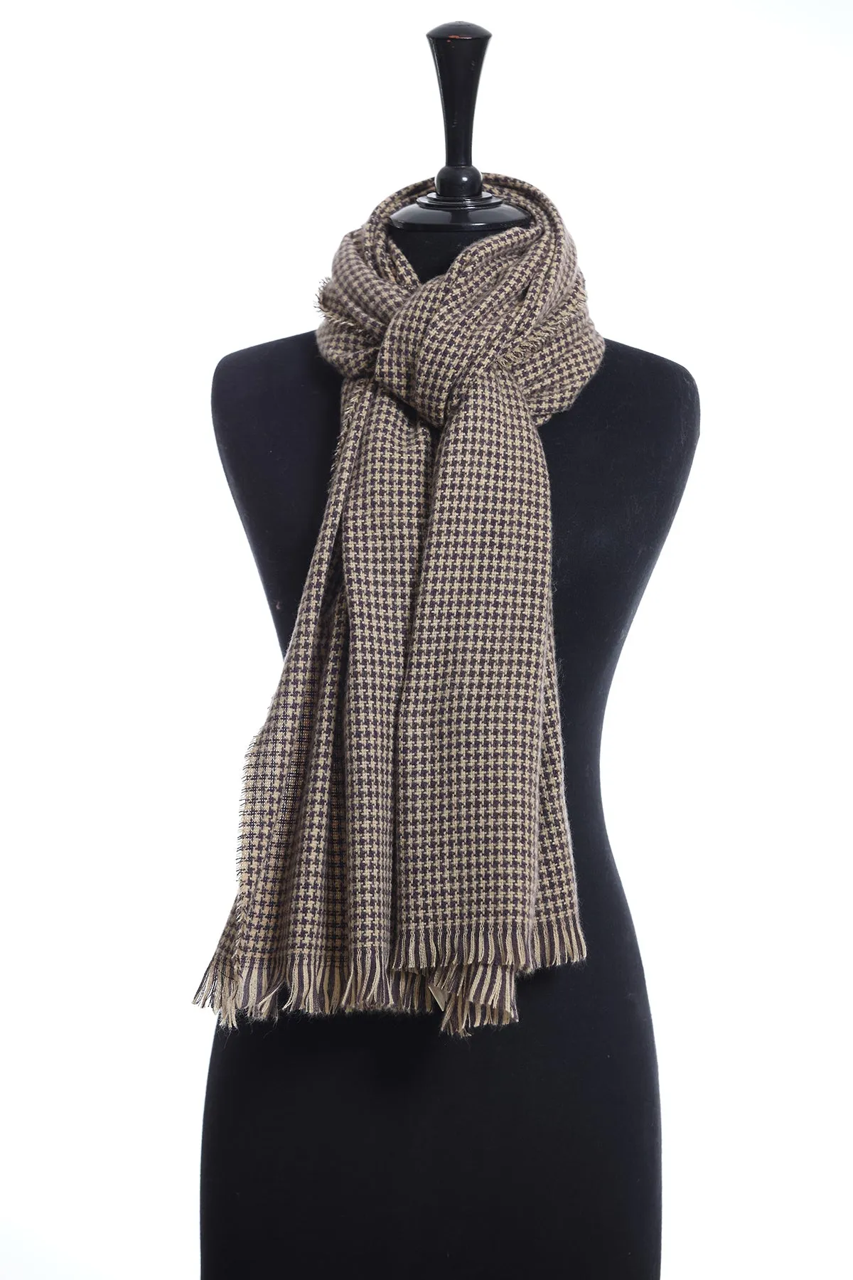 428502118-Women Shawl-W22