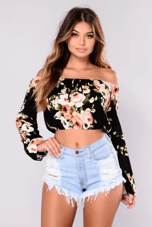 Alexus Off Shoulder Crop Top - Black