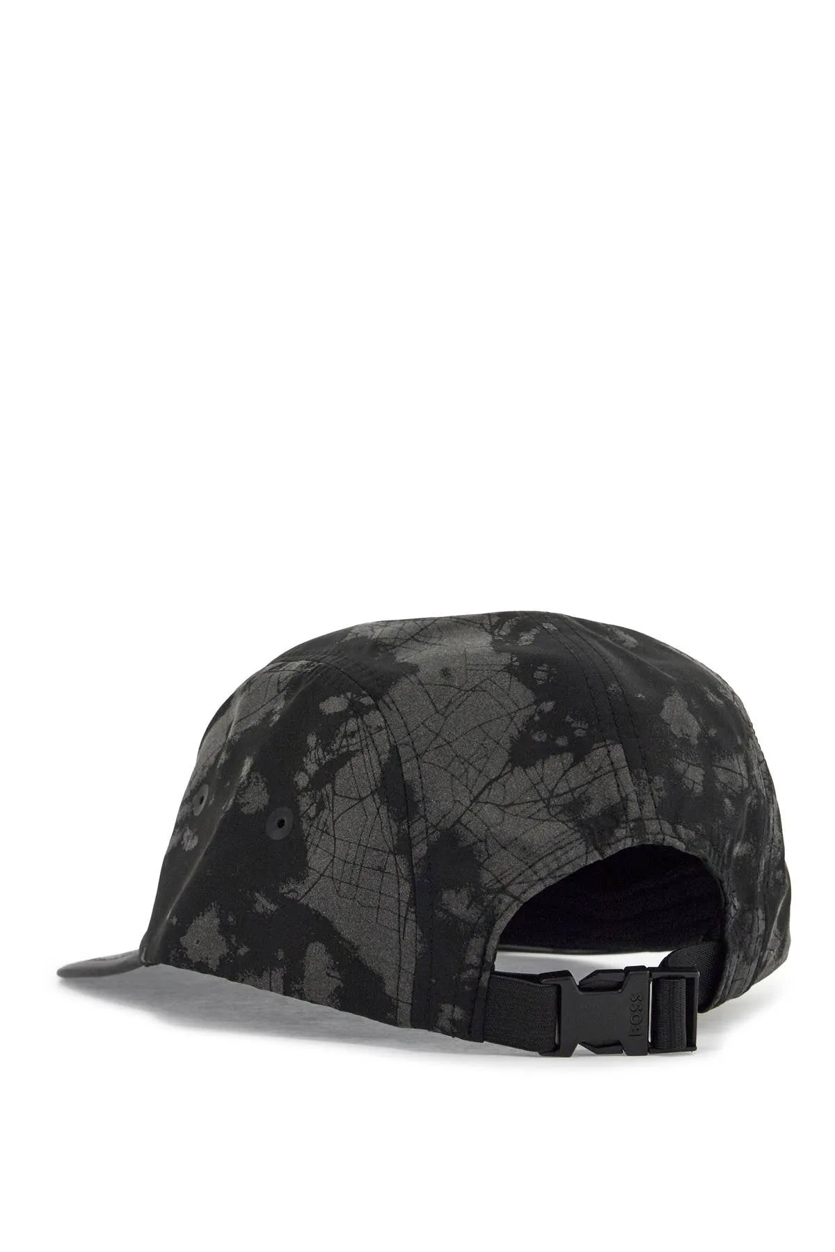 BLACK FLAT BRIM HAT WITH GRAPHIC PRINT AND ADJUSTABLE CLOSURE