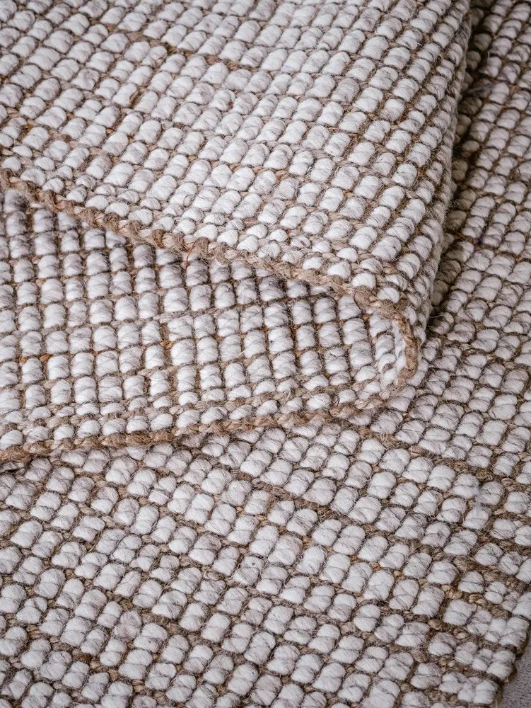 COASTAL NATURAL BEIGE WOOL AND JUTE FLOOR RUG