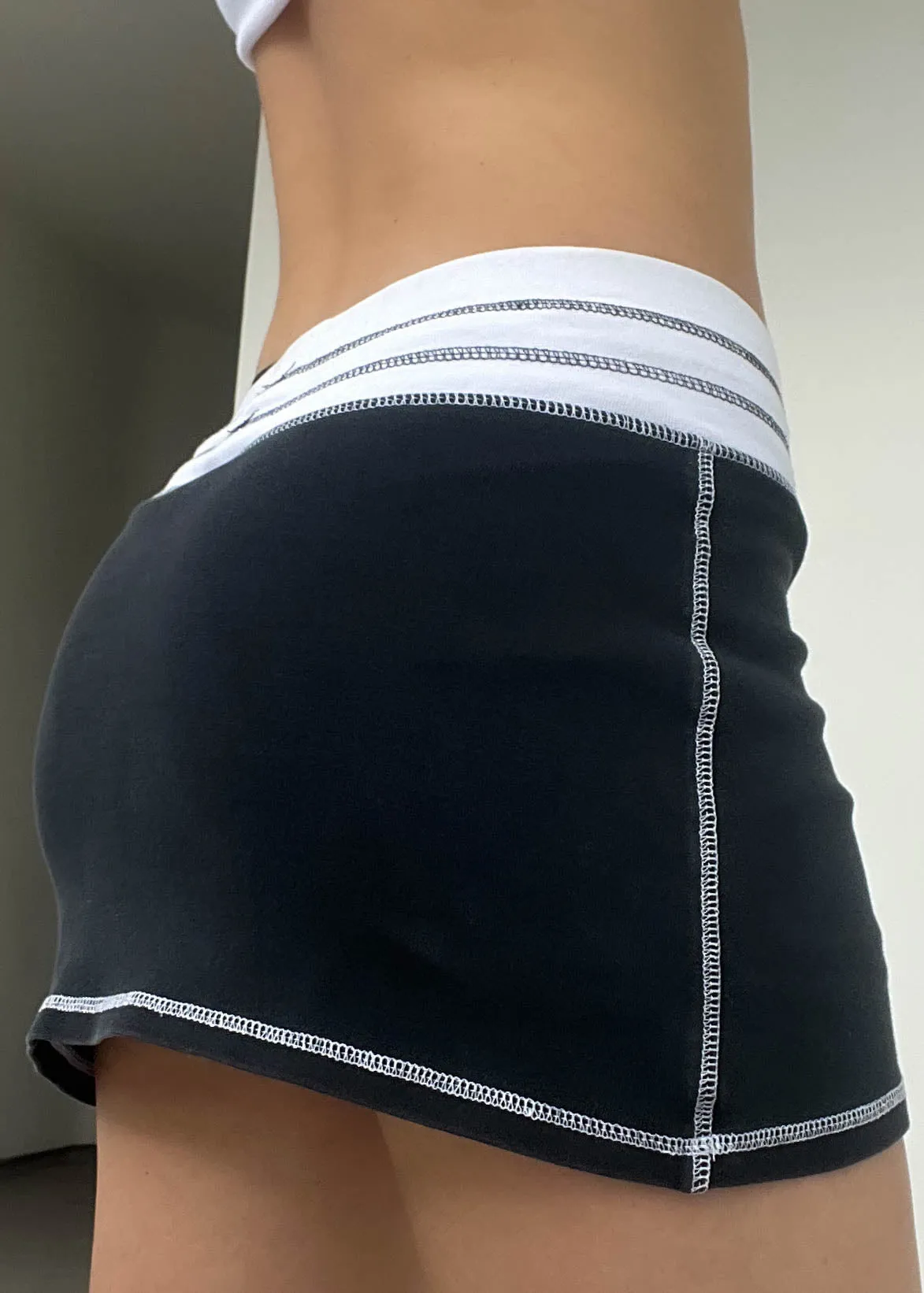 Late 90’s Sporty Mini Skort (S)
