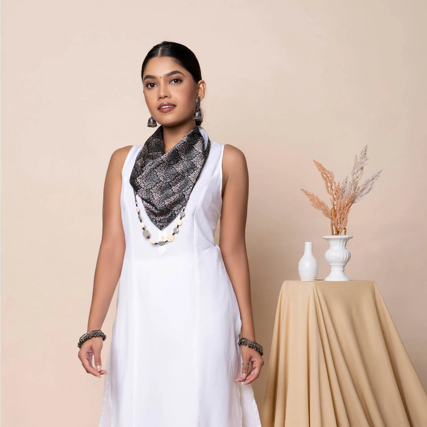Mewari Royalty Necklace Scarf