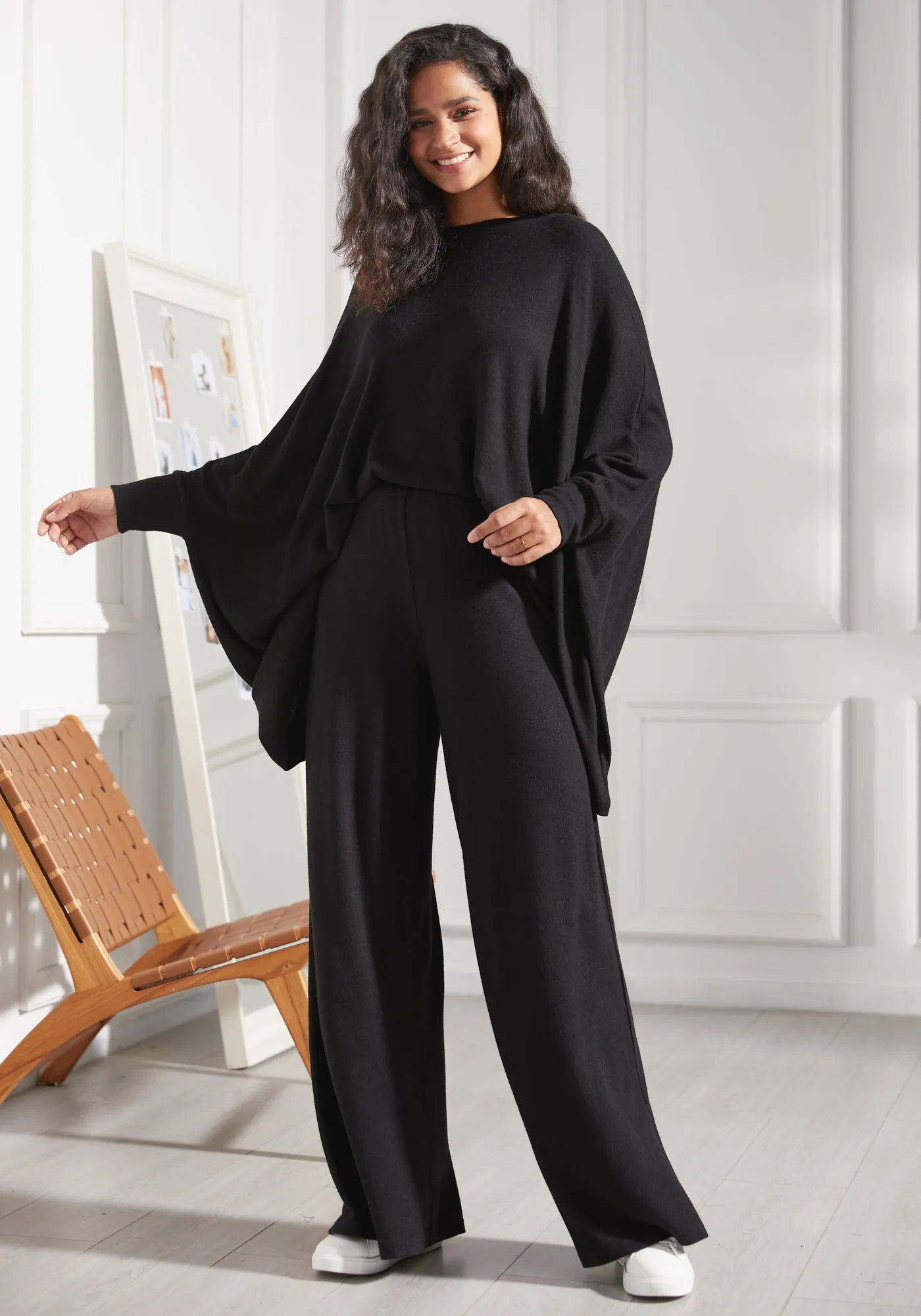 UltraEase Cape Tunic (Black)