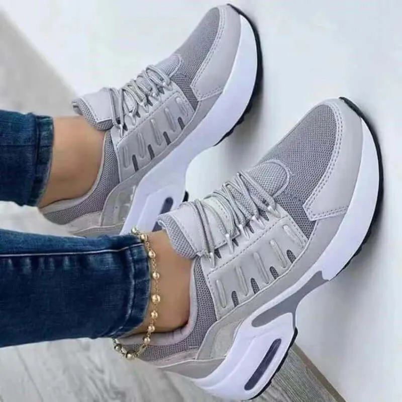 Women's Breathable Lace-Up Casual Sneakers