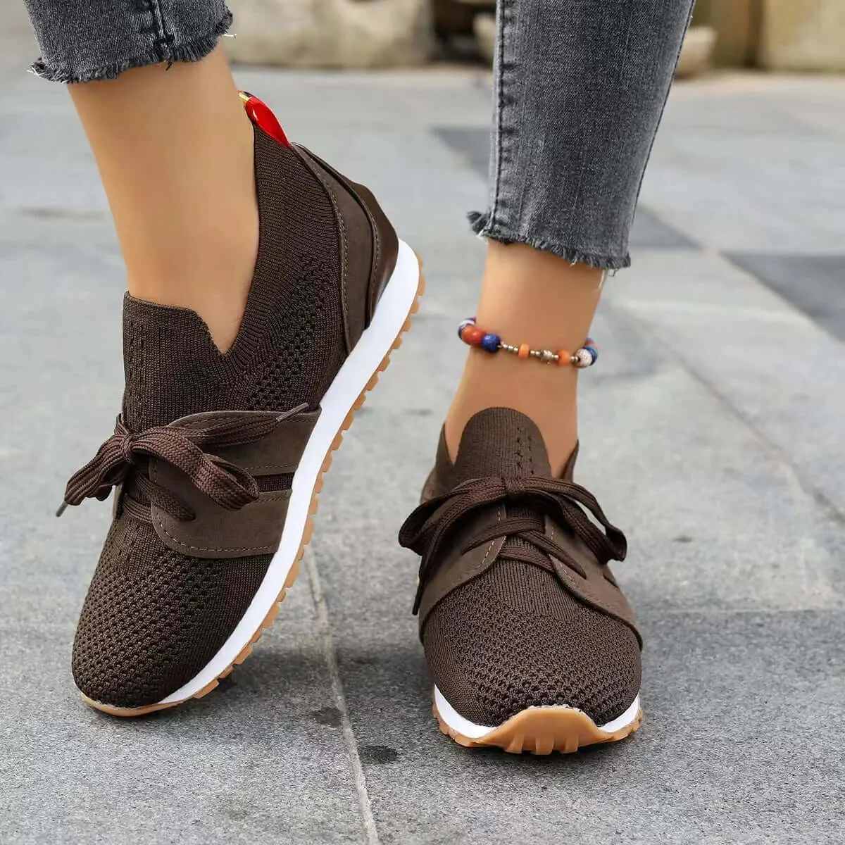 Women's Breathable Mesh Lace-Up Walking Shoes